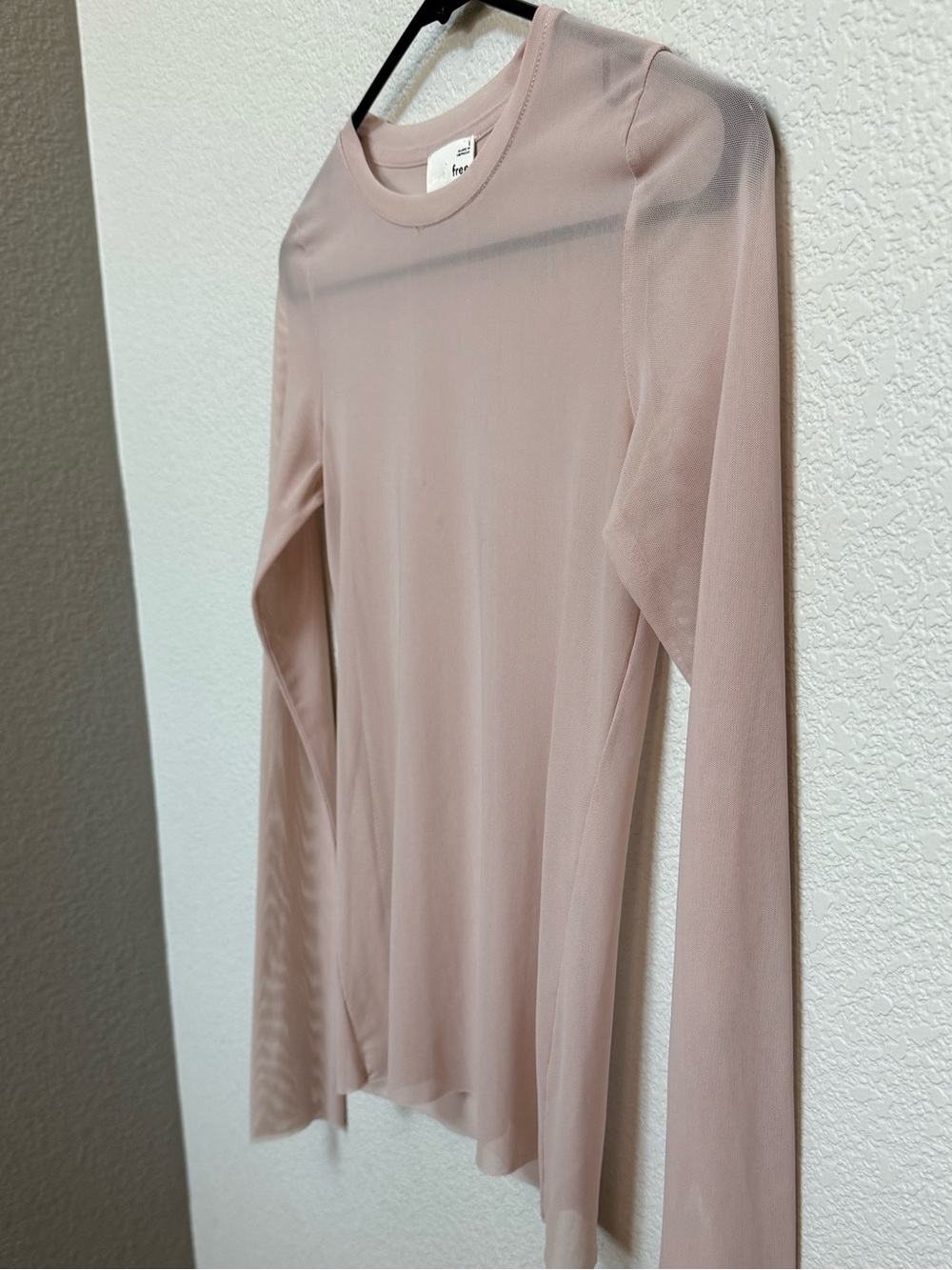 Aritzia Wilfred Free Sheer Mesh Long Sleeve Top Nude Pink Women’s S Fall